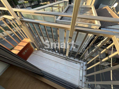 【バルコニー】 | 春風ビル