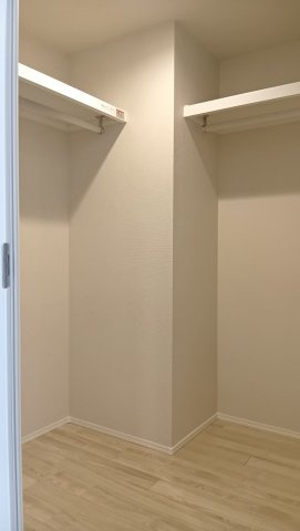 西戸山タワーホウムズセントラルタワーの収納|たっぷりとした収納スペースです