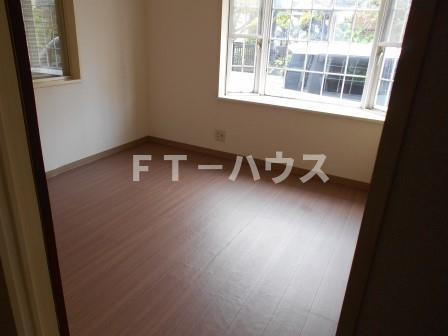大和田パーソナルアパートＰａｒｔ１の居間・リビング