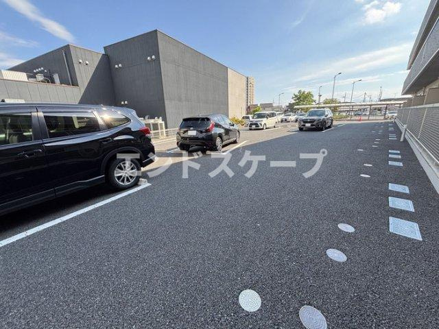 カーサ・プリメーラの駐車場|高崎、前橋のお部屋探しはエンドスケープまで！お客様の理想お聞かせ下さい♪