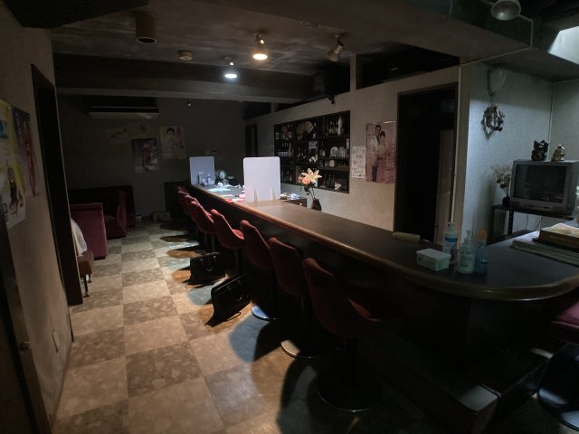 花園町一丁目店舗の内装