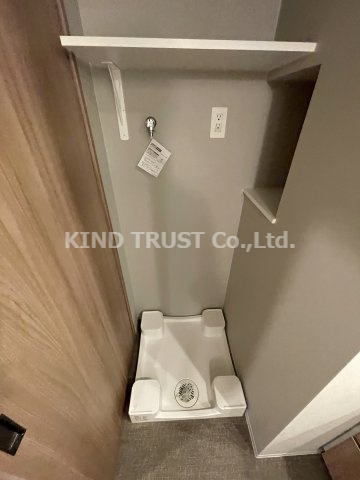 リビオレゾン南森町の玄関