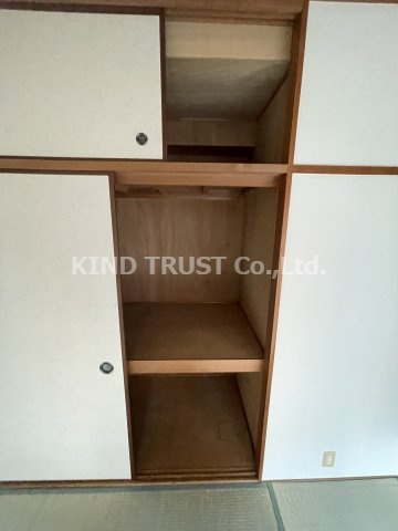 中の島ウイングの収納|便利な収納スペースです