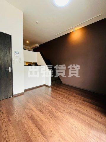 仲介手数料0円！！Creo Baker庄内通の居間・リビング