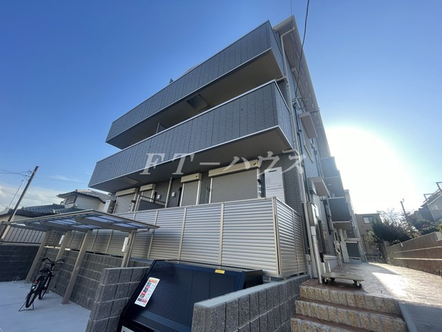 千葉市花見川区幕張本郷３丁目のアパート