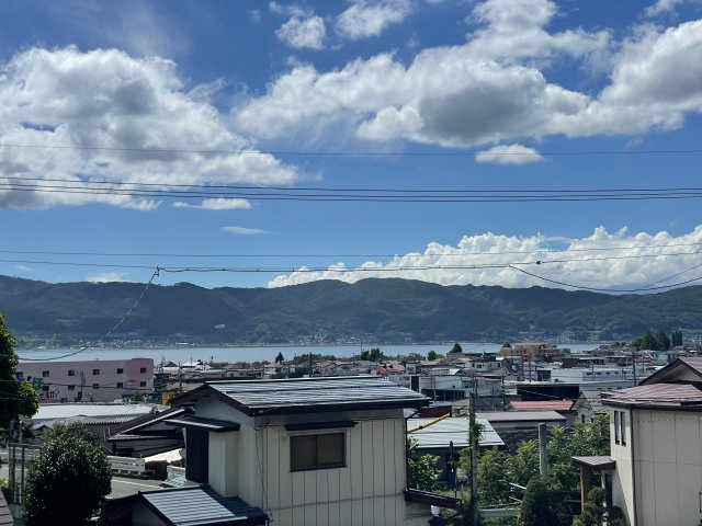 下諏訪町西浜　中古住宅の展望