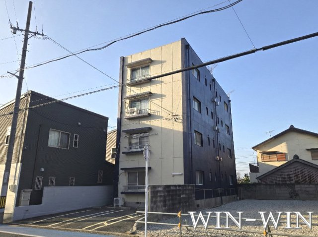 コーポ松山の外観