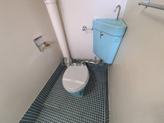 【トイレ】 | シャトー若草 | 清潔感のあるトイレです