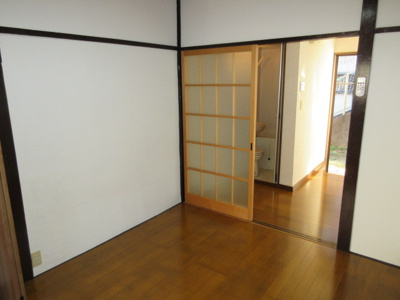 【洋室】 | 末広荘