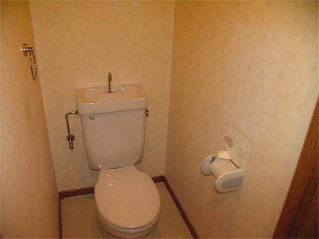 【トイレ】 | コンパクトで使いやすいトイレです