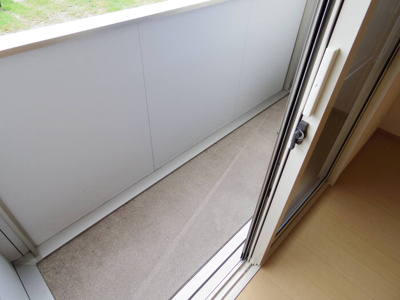 【バルコニー】 | Ｗａｓｅｒ Ｖｏｇｅｌ（ｳﾞｧｯｻｰ ﾌｫｰｹﾞﾙ） | バルコニー