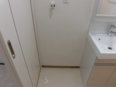 【内装】 | フジパレス東淡路 | 室内に洗濯機が置けるのは便利ですね