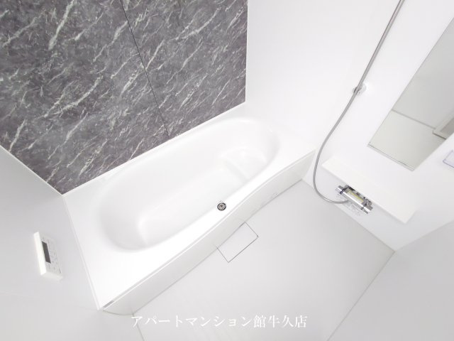 クロスローズ　パレスの周辺|その他