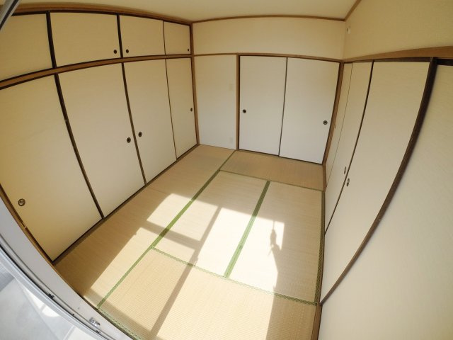 【和室】 | アーテム大橋Ⅱ | 柔らかい畳が心地よい和室