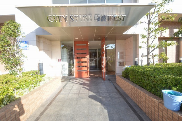 CITY  SPIRE難波ＷＥＳＴのエントランス