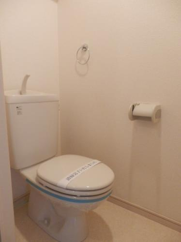 プライマリー久留米津福駅前のトイレ|清潔感のあるトイレです