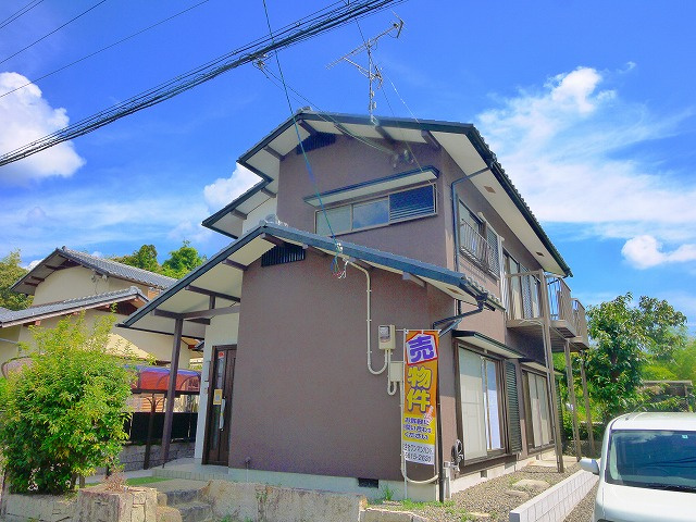 木津川市南加茂台１３丁目戸建の外観