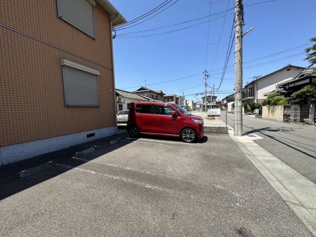 シャーメゾンJack&Bettyの駐車場