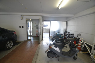 【エントランス】