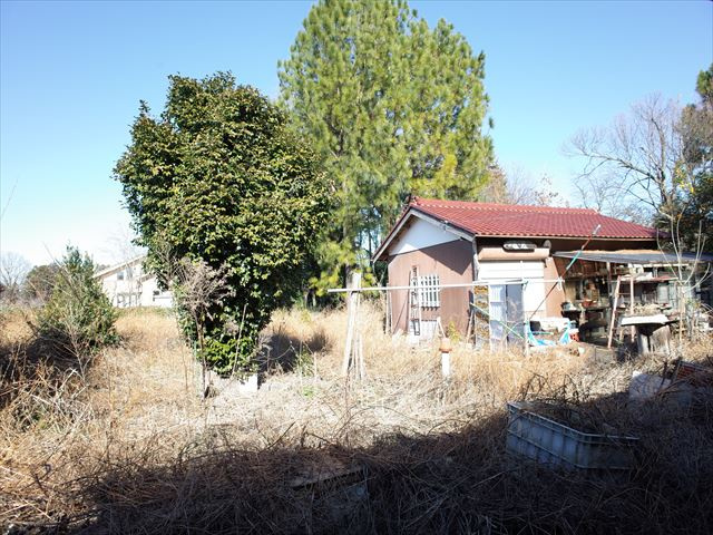 寄居町露梨子土地　1697坪の外観