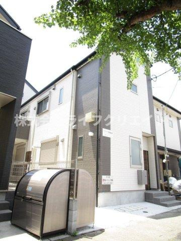 サンライズ百草園の外観