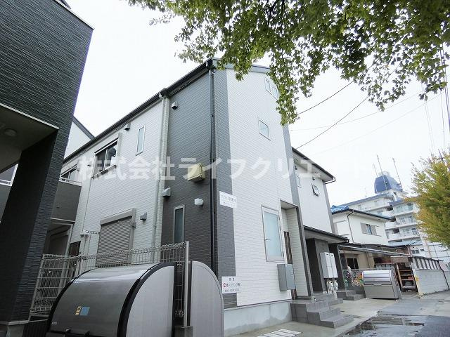 サンライズ百草園の外観