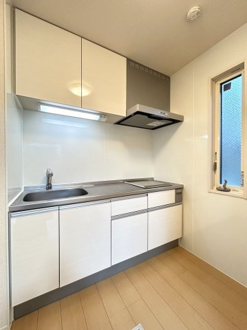 ナスガ　Bのキッチン