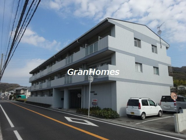 プランドール柳井の外観