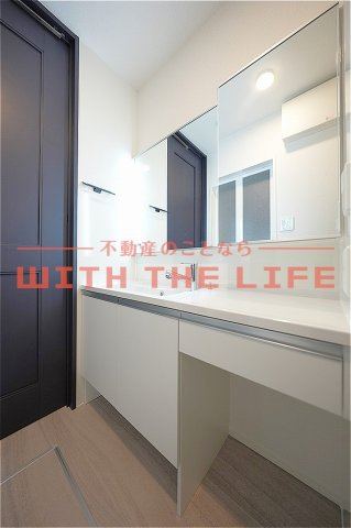 アルカンジュ東合川【キャッシュバック対象物件】の独立洗面台|独立洗面台です