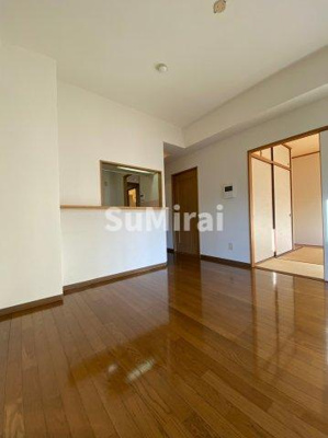 【居間・リビング】 | ベルレコルテ浜辺