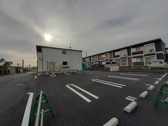 カーサ・イリーデⅡの駐車場|その他