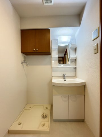 ウッディ溝口の独立洗面台