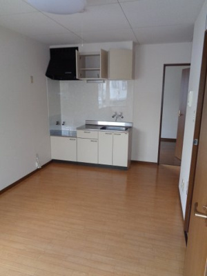 【居間・リビング】 | パレス八重