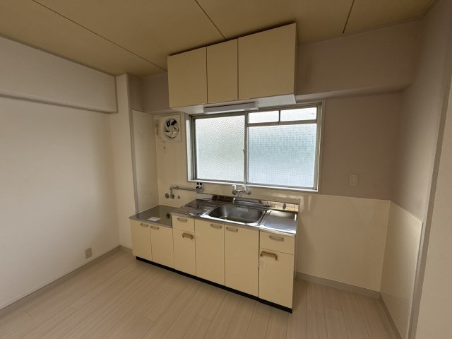 アートマンションのキッチン