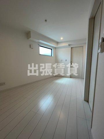 仲介手数料0円！NAGOYA THE NAVYWOODの居間・リビング