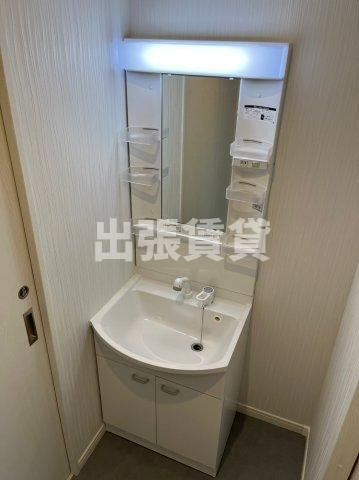 仲介手数料0円！NAGOYA THE NAVYWOODの洗面所