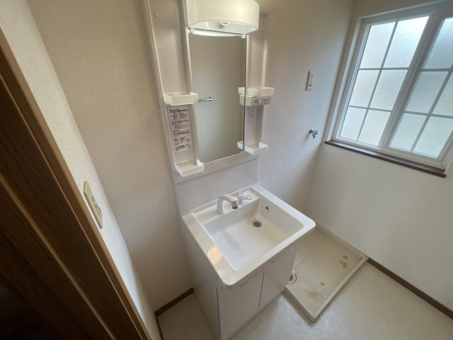 グリーンパレスⅡの独立洗面台