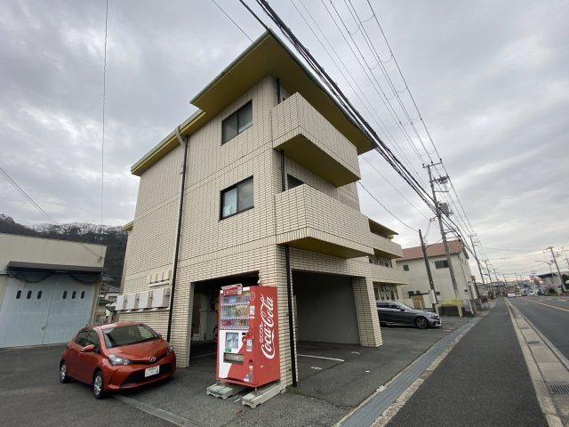 グレースマンション日飼の外観