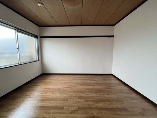 ハイツときB棟の寝室