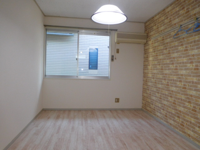 ハイネスモンの居間・リビング