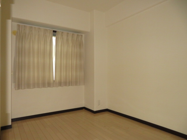 姫路西スカイハイツの寝室