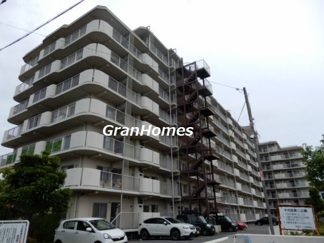 姫路西スカイハイツの外観