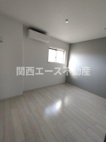  | グラッドハイツ