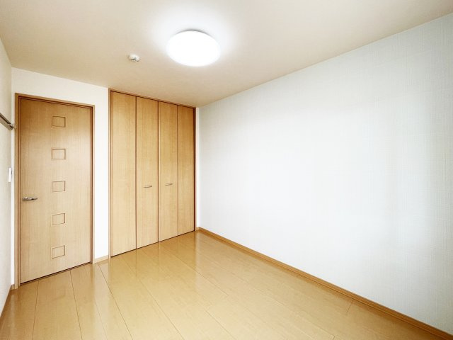 アクシス南島田　A棟の洋室
