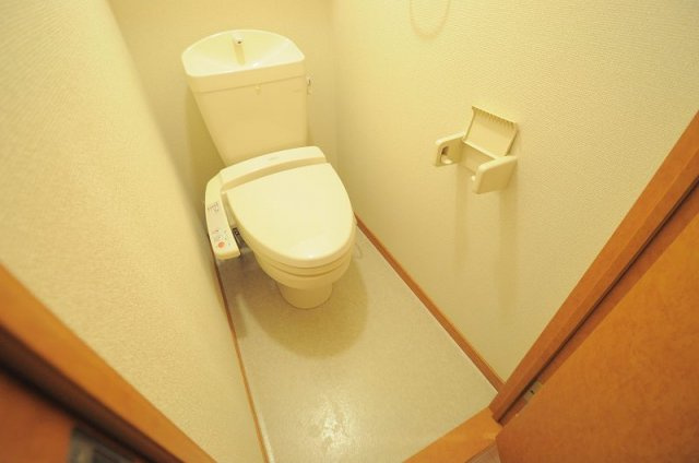 レオパレスジゥイール富永のトイレ