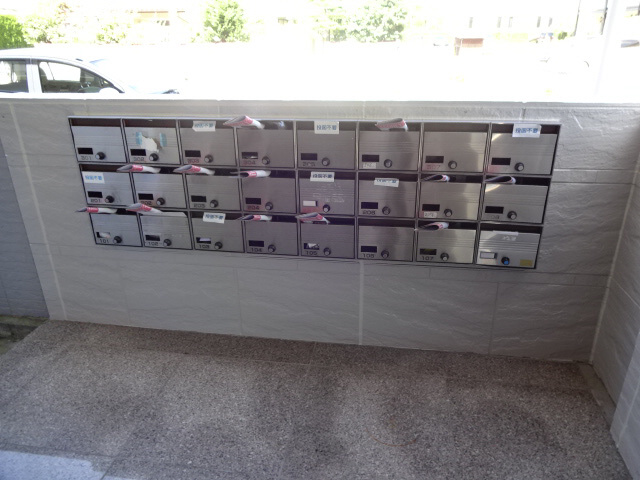 レオパレスＳｔ．Ｌｅａｆ１号館のその他共用部分