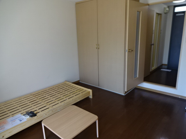 レオパレスＳｔ．Ｌｅａｆ１号館の寝室