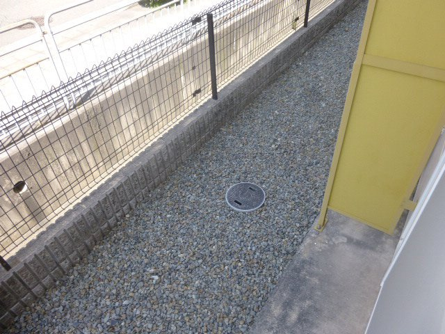 レオパレスｃｒａｎｅⅢのバルコニー
