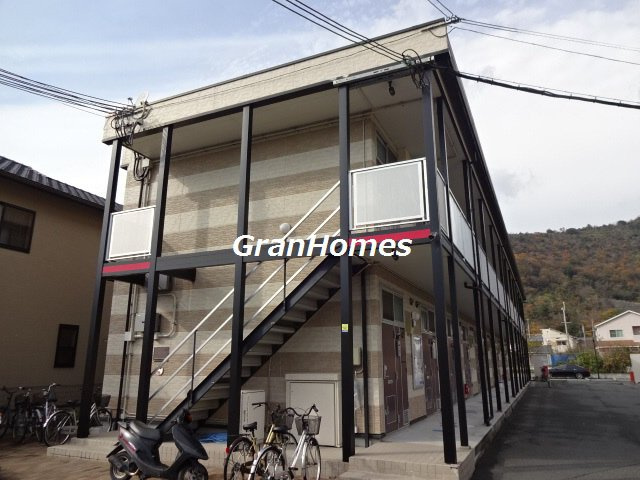 レオパレス楽来の外観