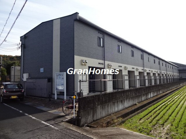 レオパレスアリビオ